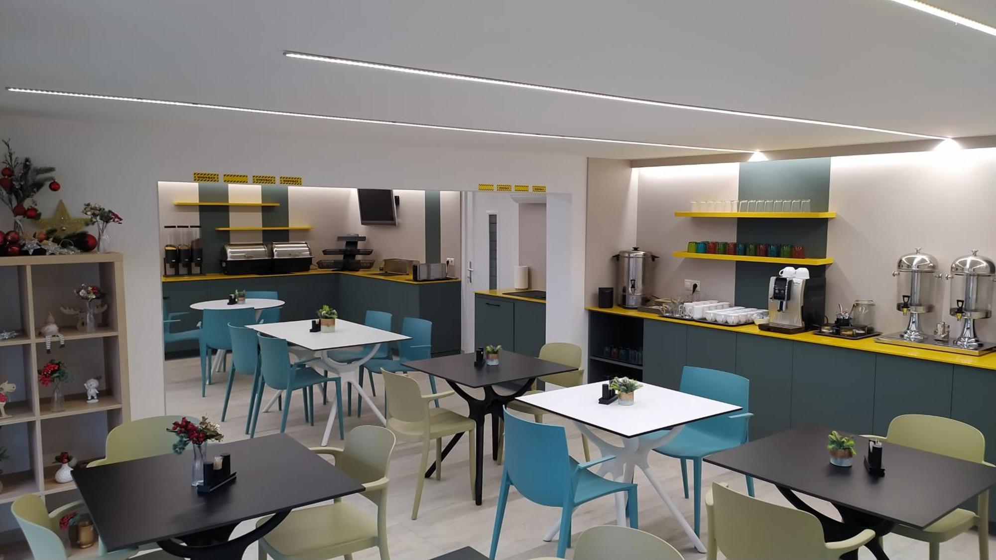 Vegvar Spa Apartman Gyula Bagian luar foto